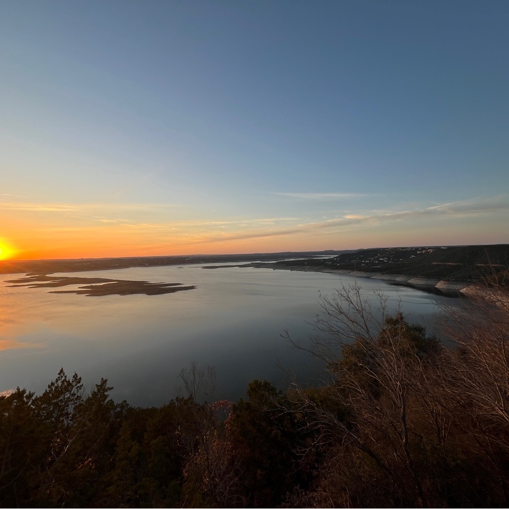 Meet your Posher, Embrite